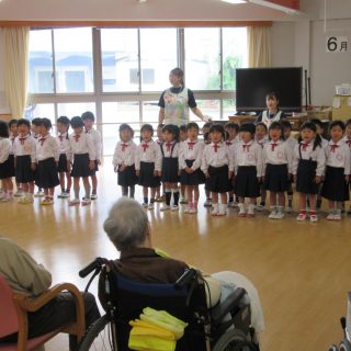 「絆の丘へ」慰問☆年中組