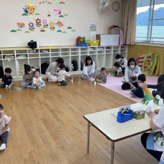 ぴょんぴょんかえる制作⭐︎おひさまくらぶ